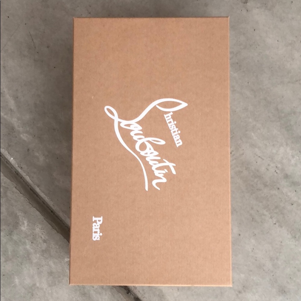 COPY - Like new Christian Louboutin Men shoes box.